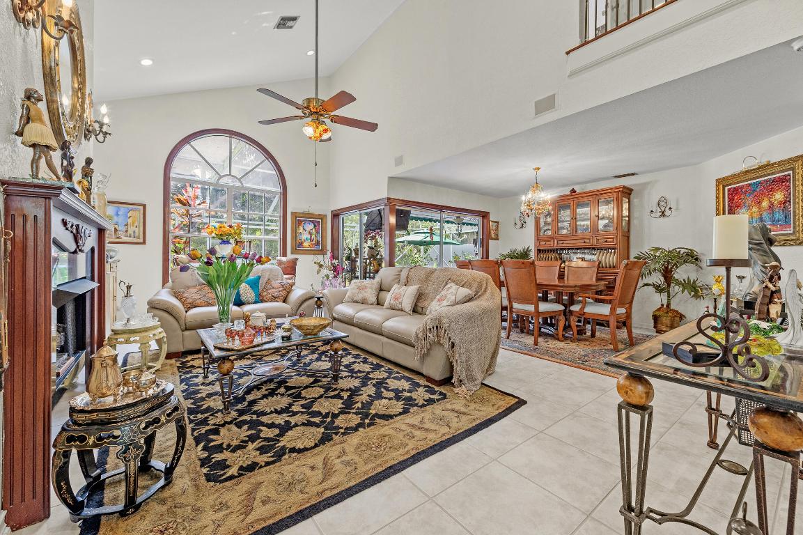 LA VIDA - Residential