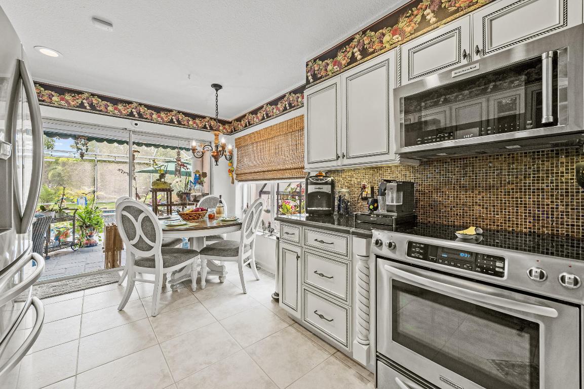 LA VIDA - Residential