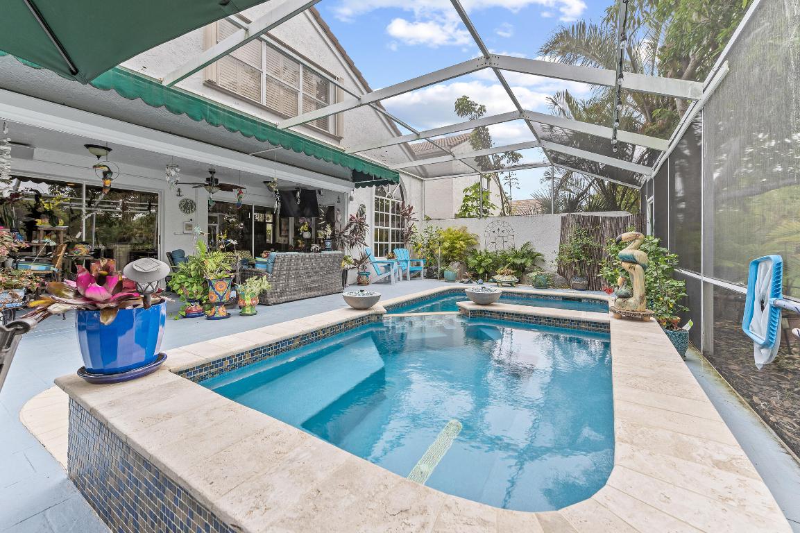 LA VIDA - Residential