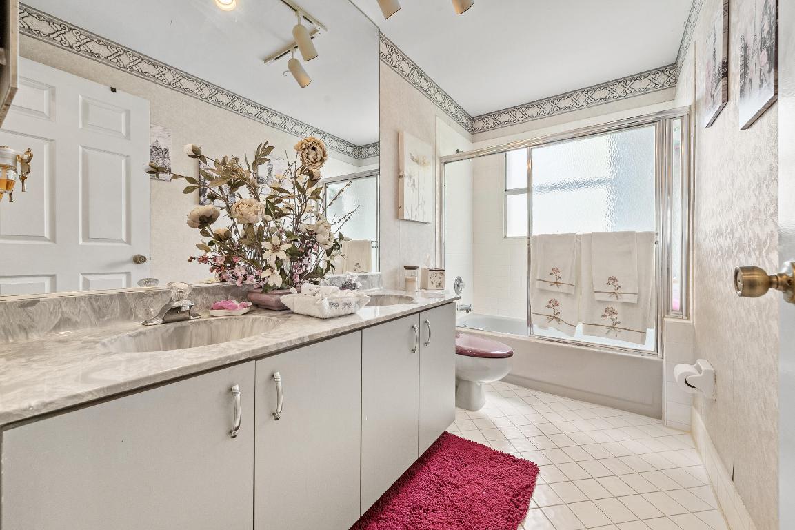 LA VIDA - Residential