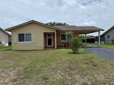 9802 NW 71st St Tamarac FL 33321
