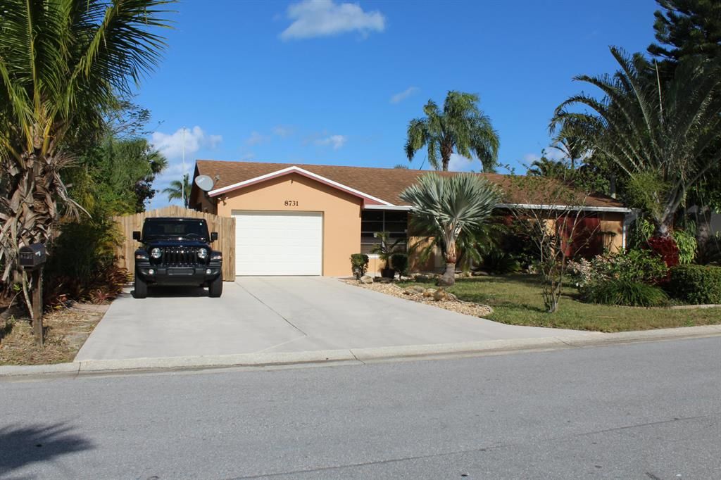 Photo of 8731 SE Eagle Avenue, Hobe Sound, FL 33455 (MLS # R10699660)