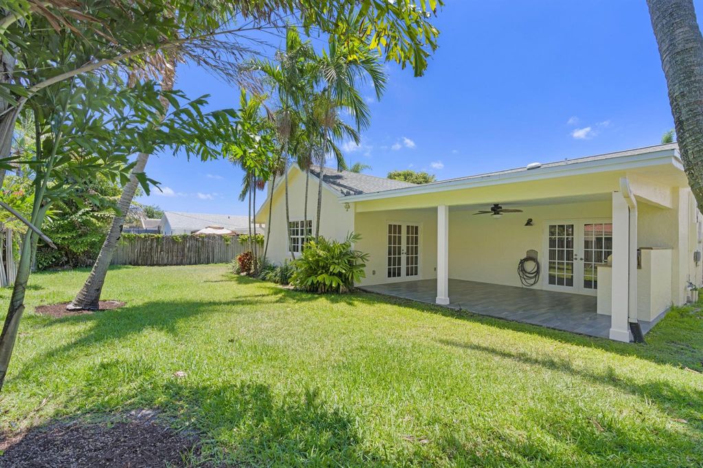 Photo of 263 NE 24th Court, Boca Raton, FL 33431 (MLS # R10994174)