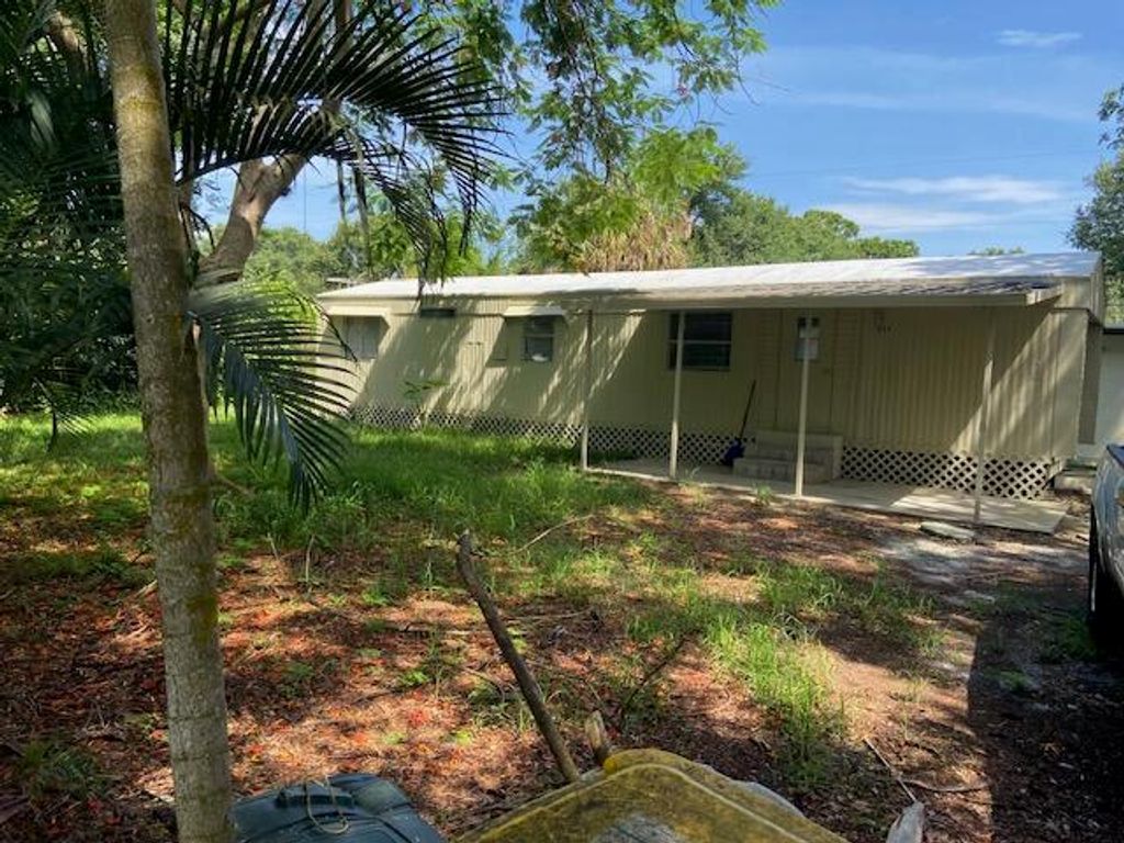 Photo of 1255 SW Tropical Terrace, Stuart, FL 34997 (MLS # R11135809)