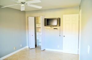 Sabal Pine Condo East - Residential