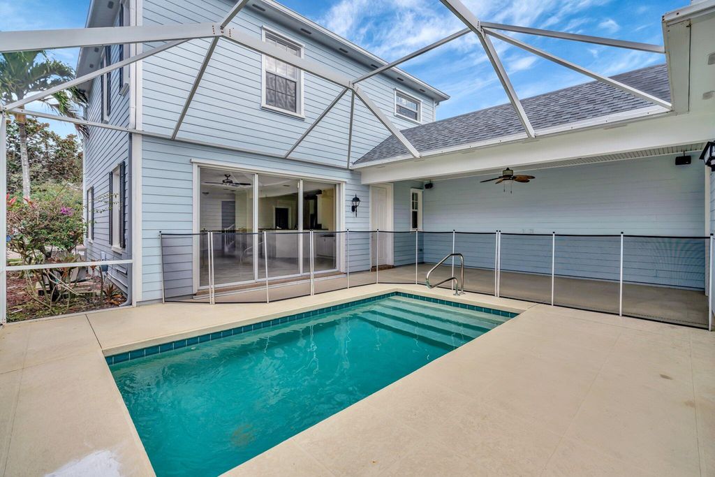 Photo of 217 Poinciana Drive, Jupiter, FL 33458 (MLS # R11060214)