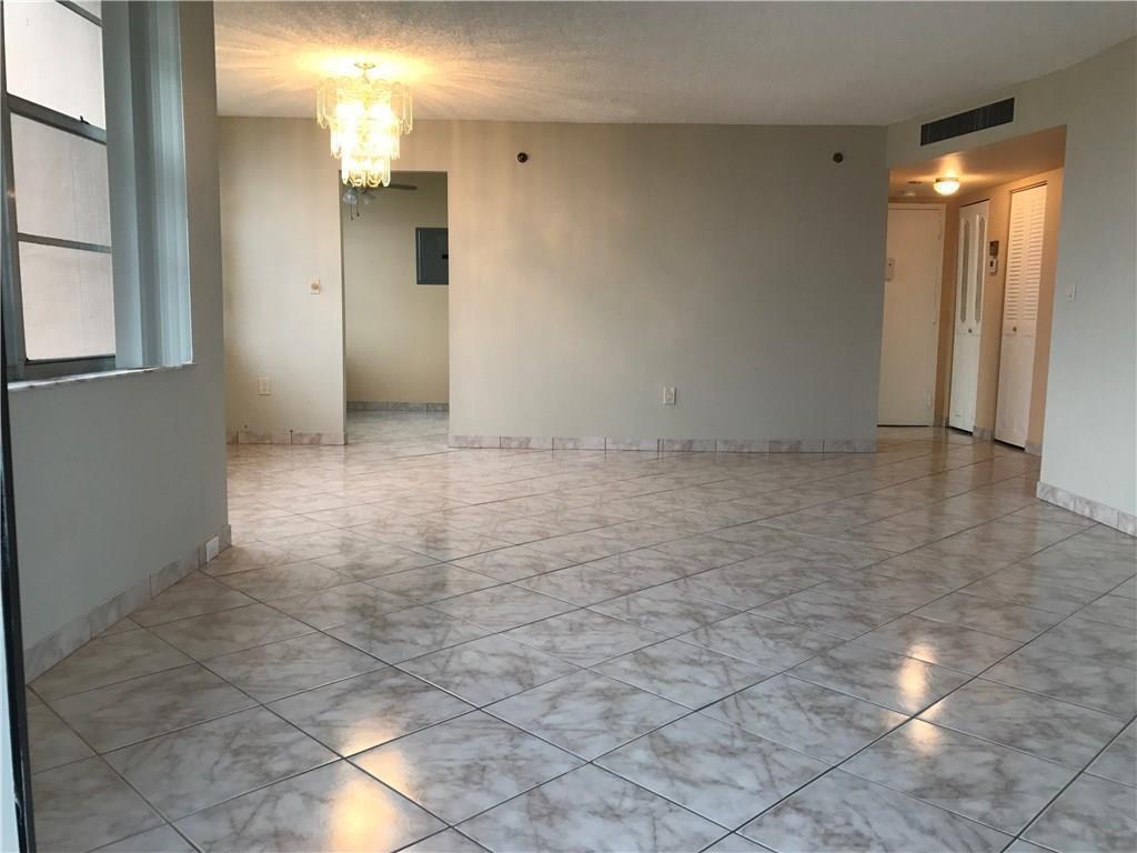 Photo of 1300 SAINT CHARLES Place #PH11, Pembroke Pines, FL 33026 (MLS # B26076530)