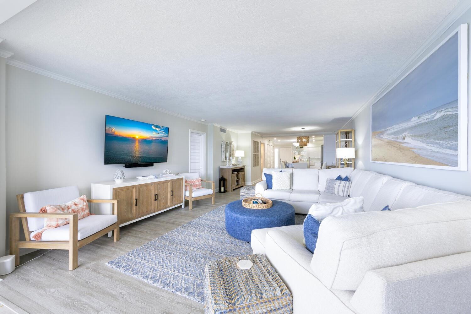 LANDS END CONDO LOTS 12 AND 13 (LESS IRREG PAR - Residential Lease