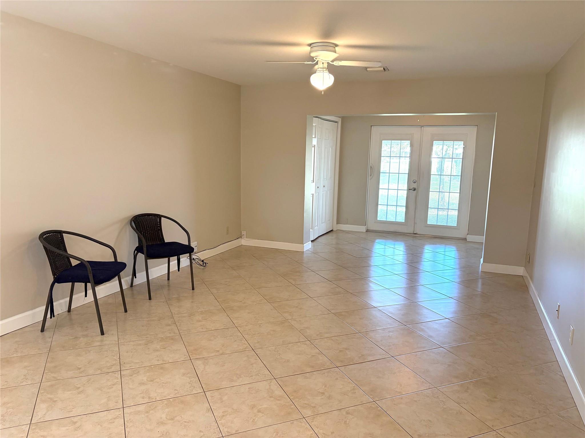 8701 NW 11th St 8701