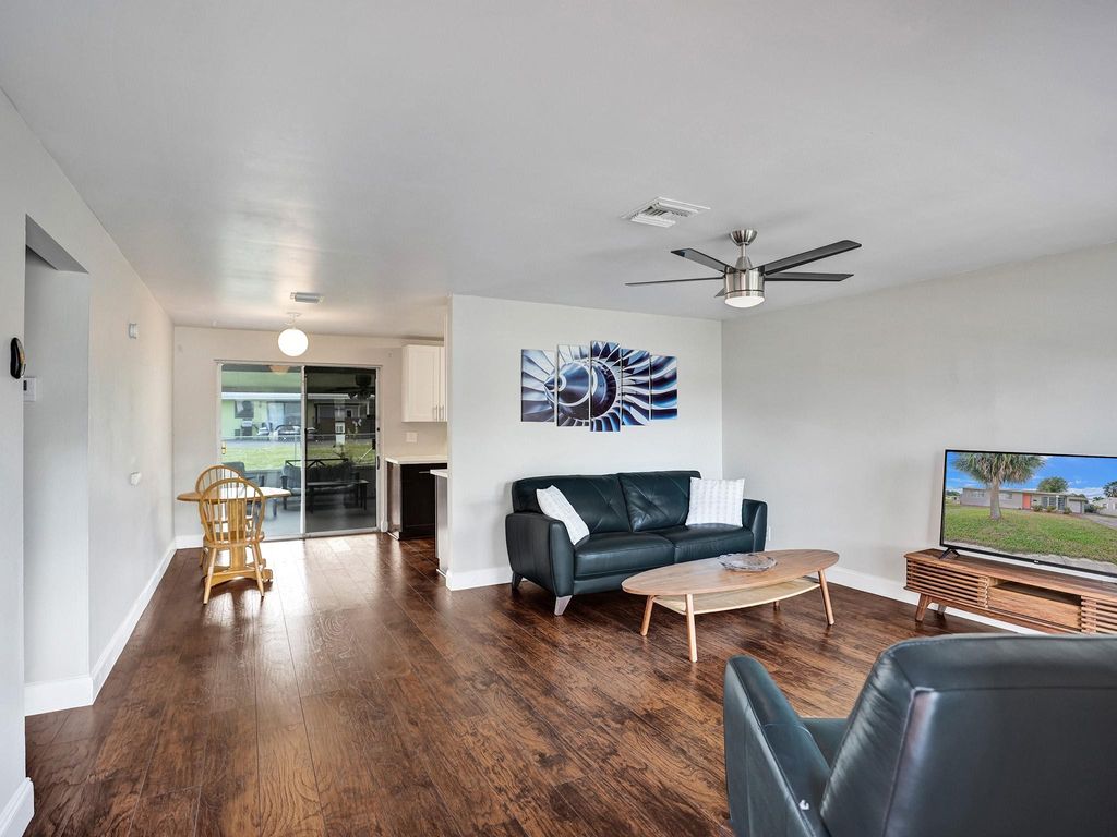 Photo of 3512 Florida Boulevard, Palm Beach Gardens, FL 33410 (MLS # F10410643)