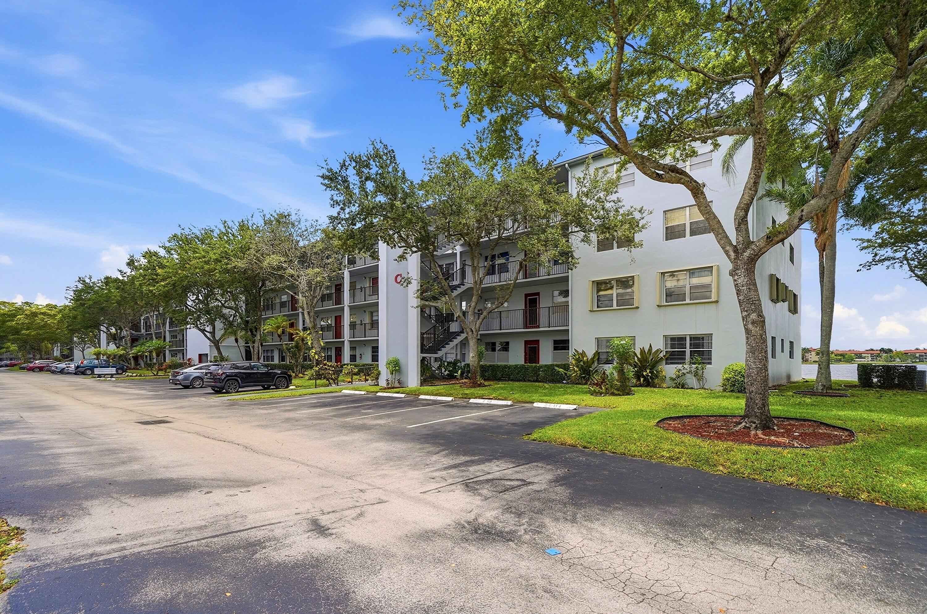 1401 SW 134th Way 410c, Pembroke Pines FL 33027