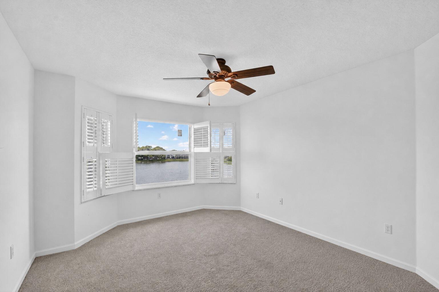 HIDDEN LAKES AT NORTHTREE, Northtree - Residential