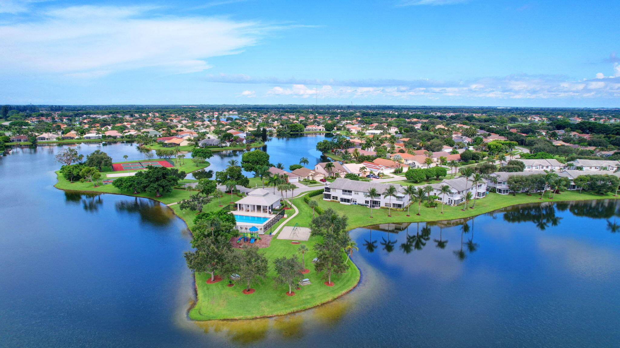 HIDDEN LAKES AT NORTHTREE, Northtree - Residential