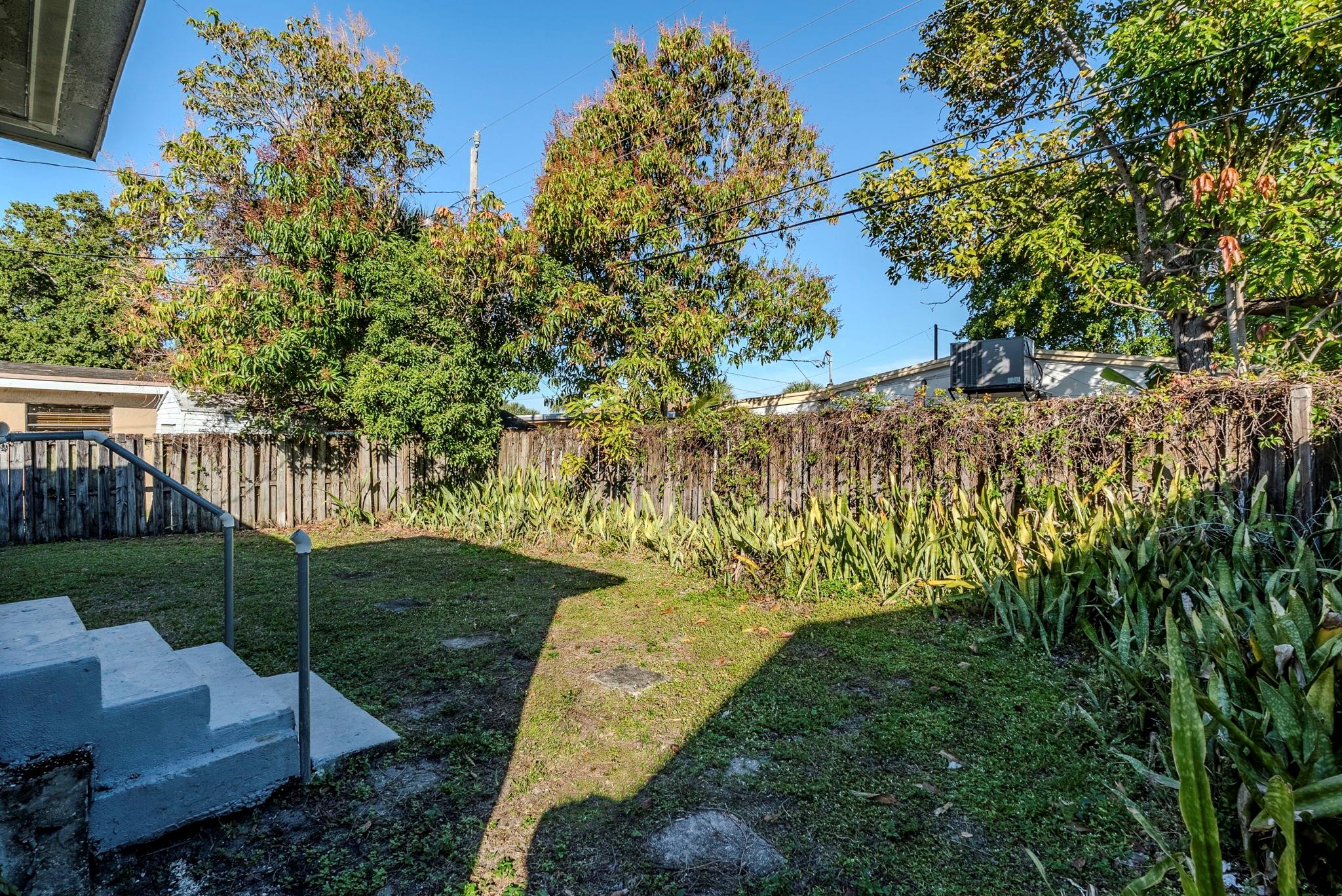 College Tr 2nd Add 19-19 - Residential