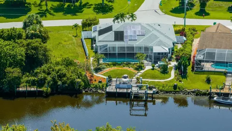 655 NE Emerson Street, Port St Lucie, FL 34983 - MLS#: R11005838