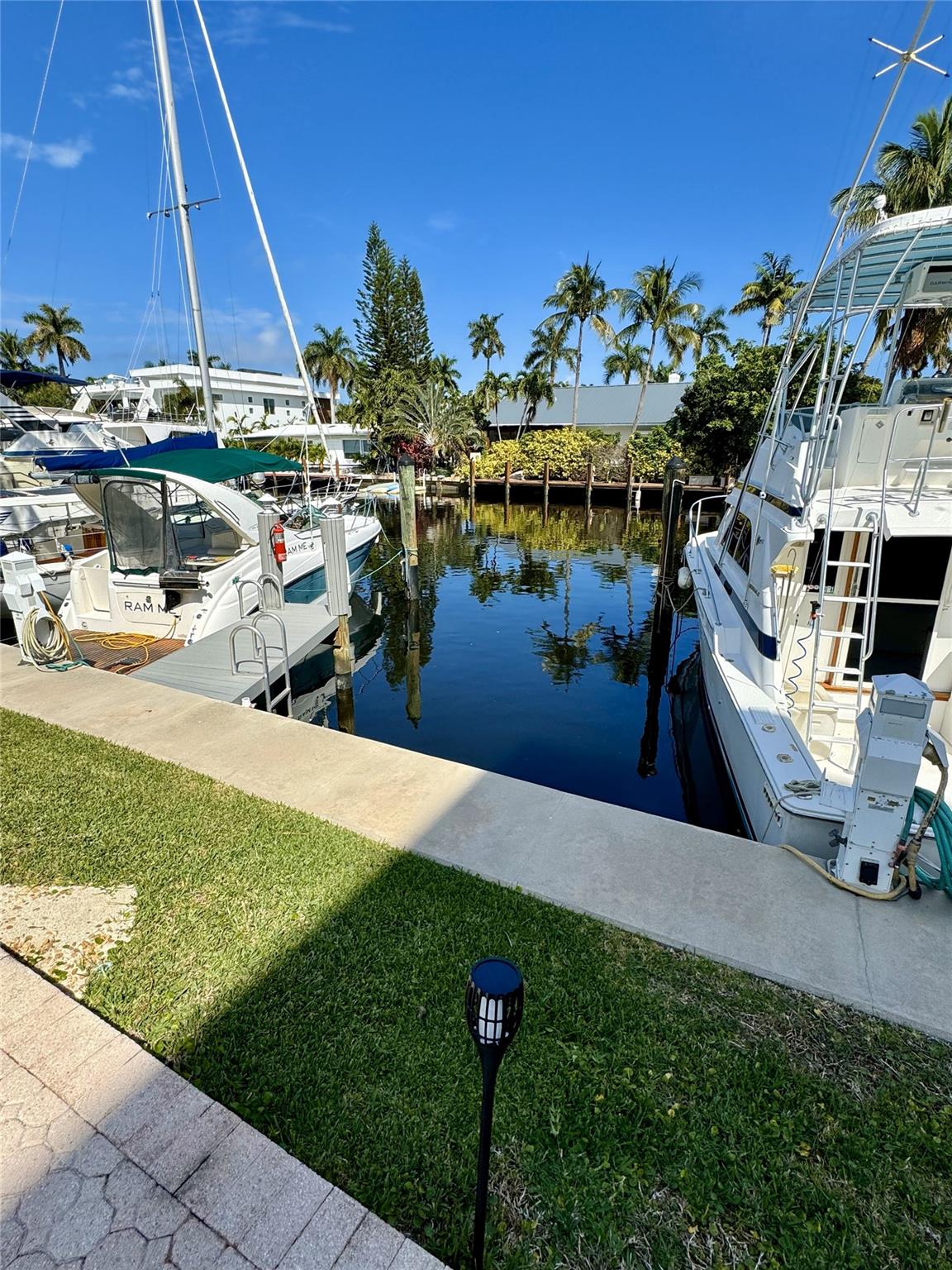 76 Isle Of Venice Dr f
