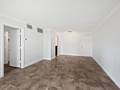 Tiny photo for 2970 NE 16th Avenue #102b, Oakland Park, FL 33334 (MLS # F10541733)