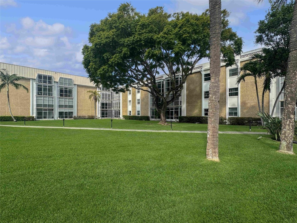 River Shores - Residential