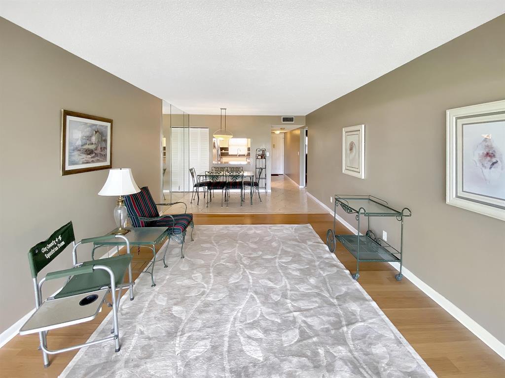 Venetian Terrace - Residential