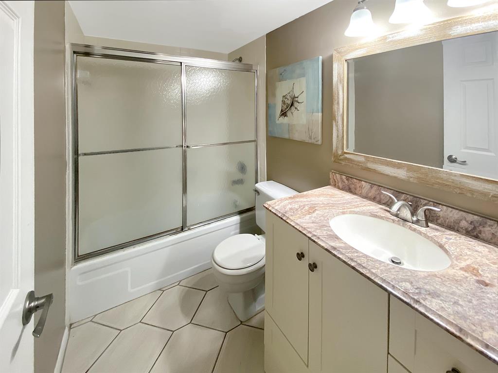 Venetian Terrace - Residential