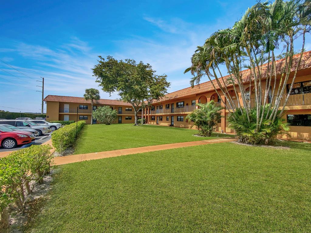 Venetian Terrace - Residential