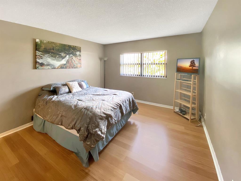 Venetian Terrace - Residential