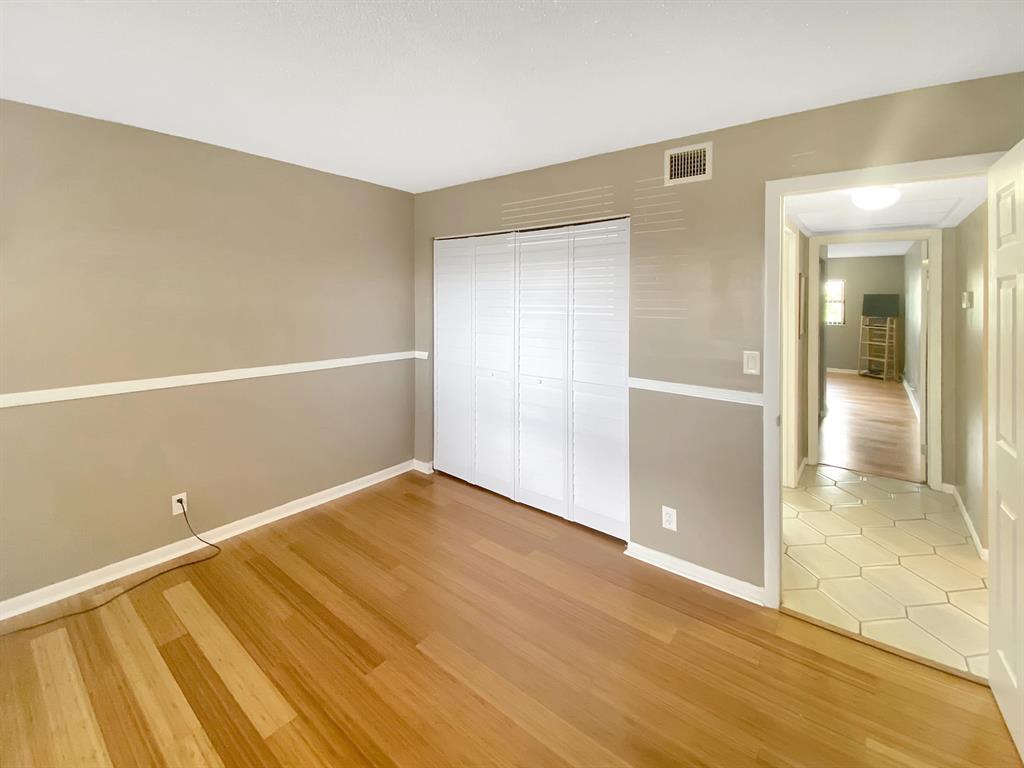 Venetian Terrace - Residential