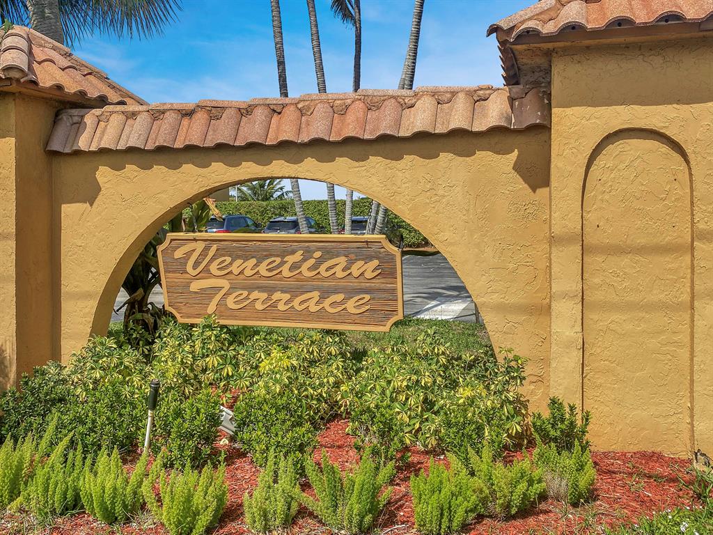 Venetian Terrace - Residential