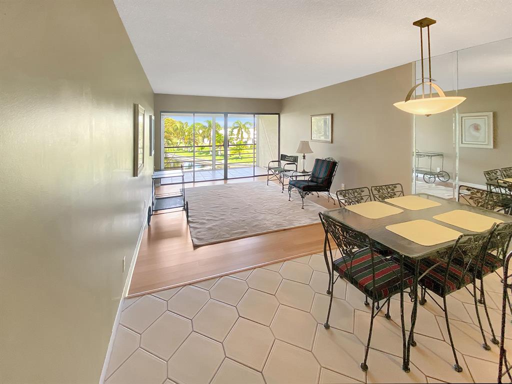 Venetian Terrace - Residential