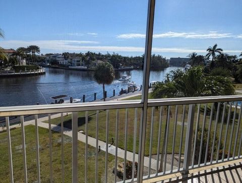 A home in Deerfield Beach