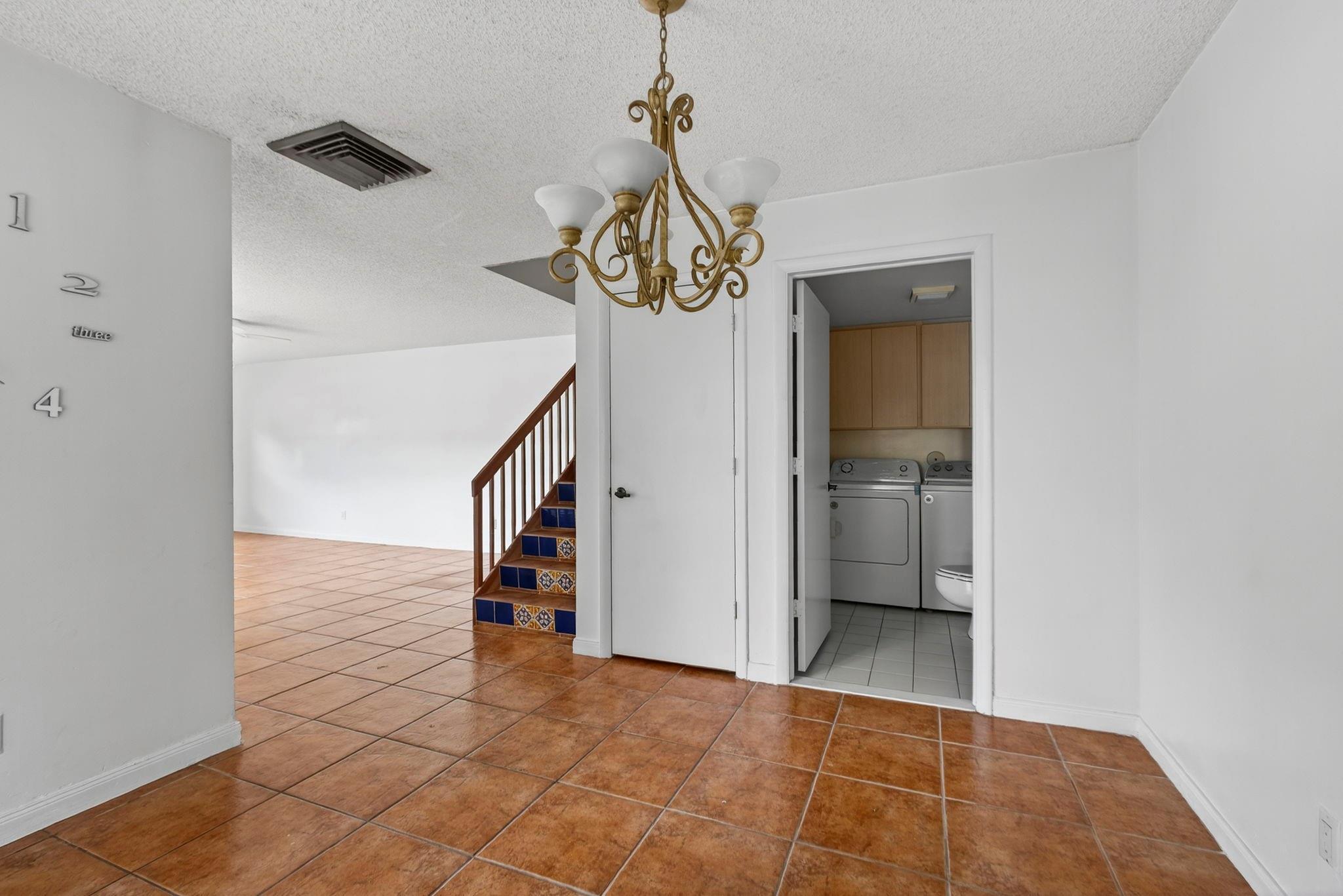 STAMFORD AT THE VILLAGES - Residential Lease