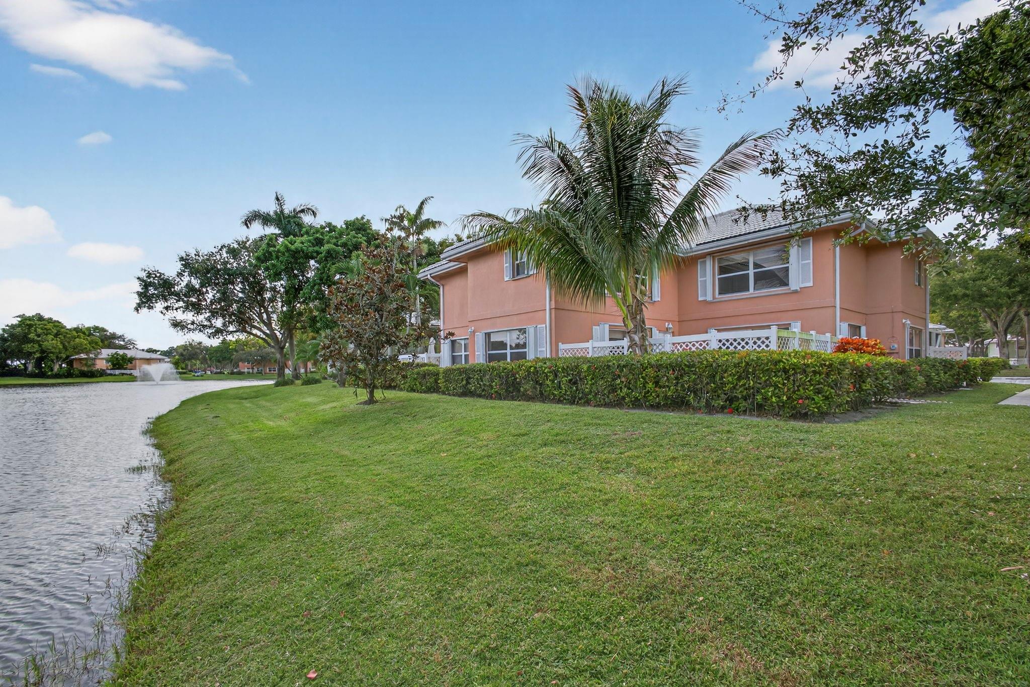 STAMFORD AT THE VILLAGES - Residential Lease