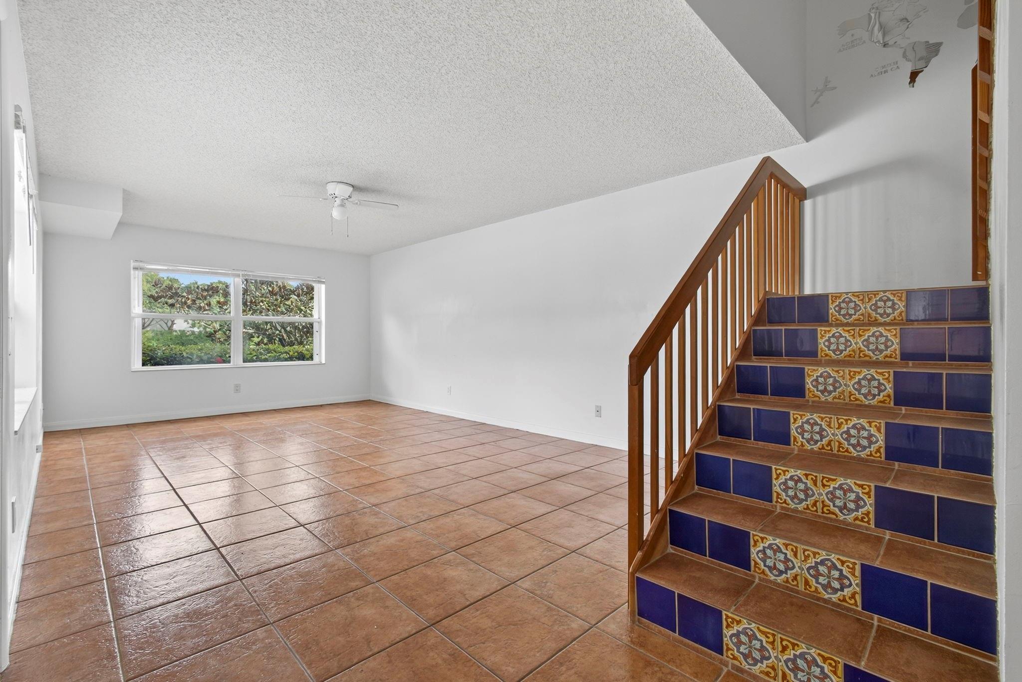 STAMFORD AT THE VILLAGES - Residential Lease