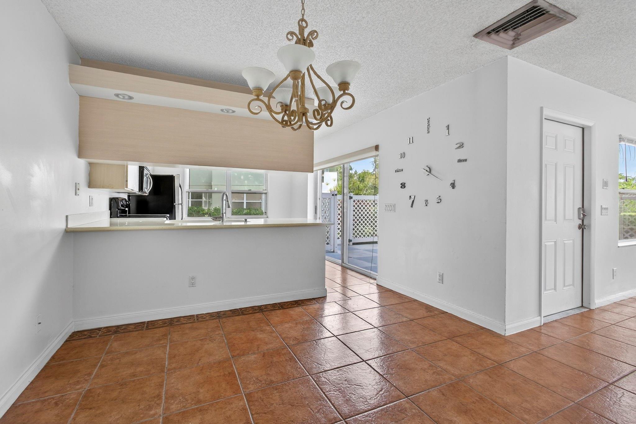 STAMFORD AT THE VILLAGES - Residential Lease