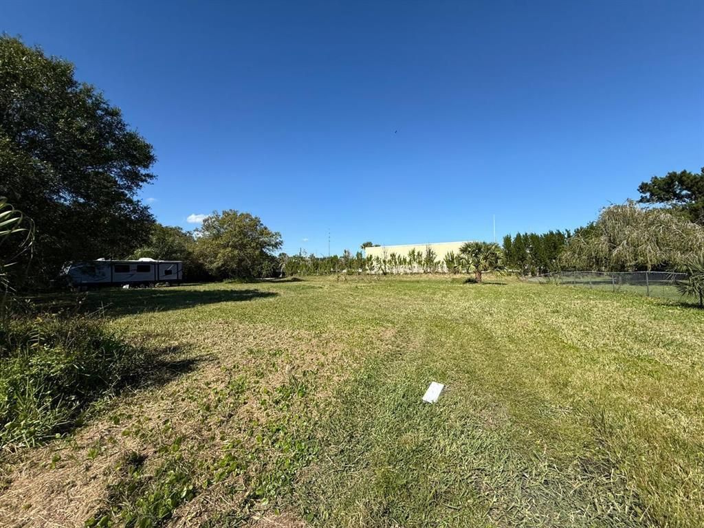 Photo of 3704 Arnold Road, Fort Pierce, FL 34981 (MLS # B26018817)
