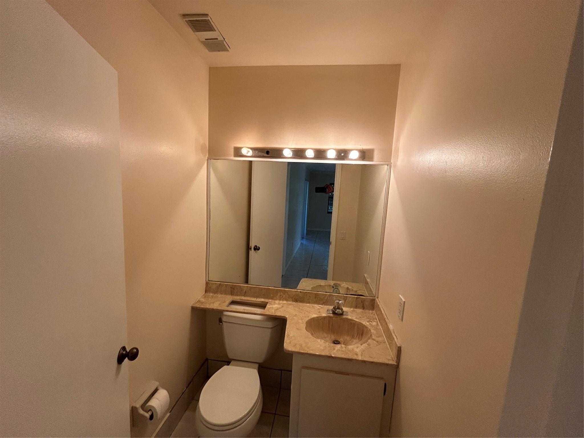 GRENADIER LAKES - Residential