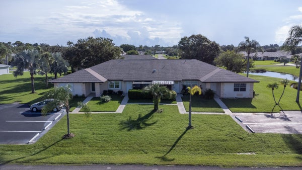 5794 MOSS CT APT 7E, FORT PIERCE, FL 34982 - Image 82d50aaa8baeeb69fd6b35ae31cf76c0/3855148744