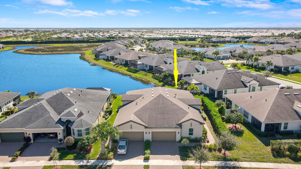 Photo of 11538 SW Lake Park Drive, Port Saint Lucie, FL 34987 (MLS # R10955357)
