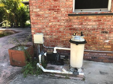 A home in Loxahatchee