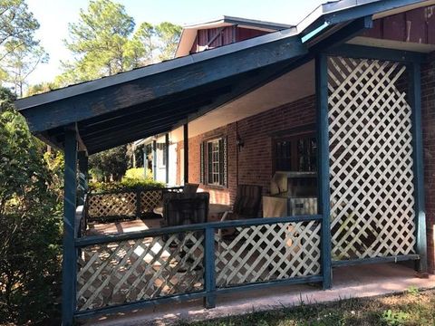 A home in Loxahatchee