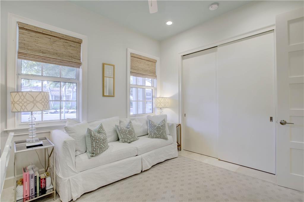 Rio Vista C J Hectors Res - Residential