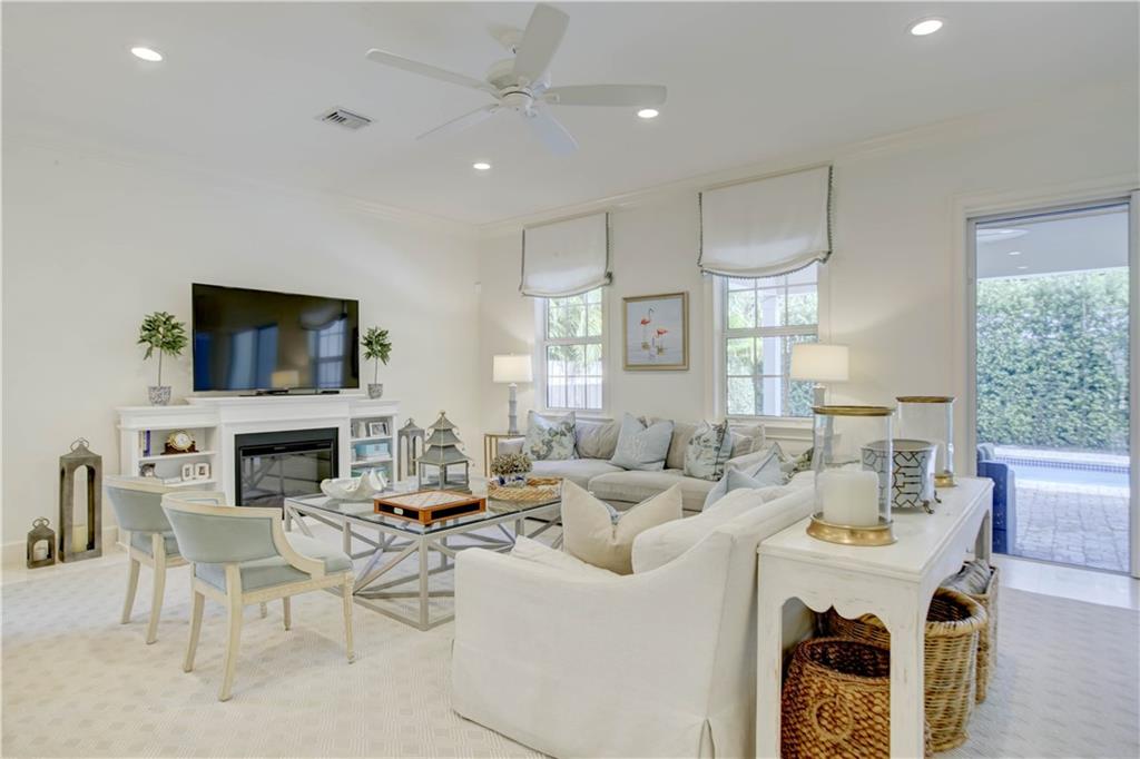 Rio Vista C J Hectors Res - Residential