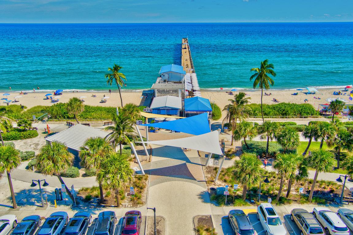 LAKE WORTH TOWN OF - Residential Lease