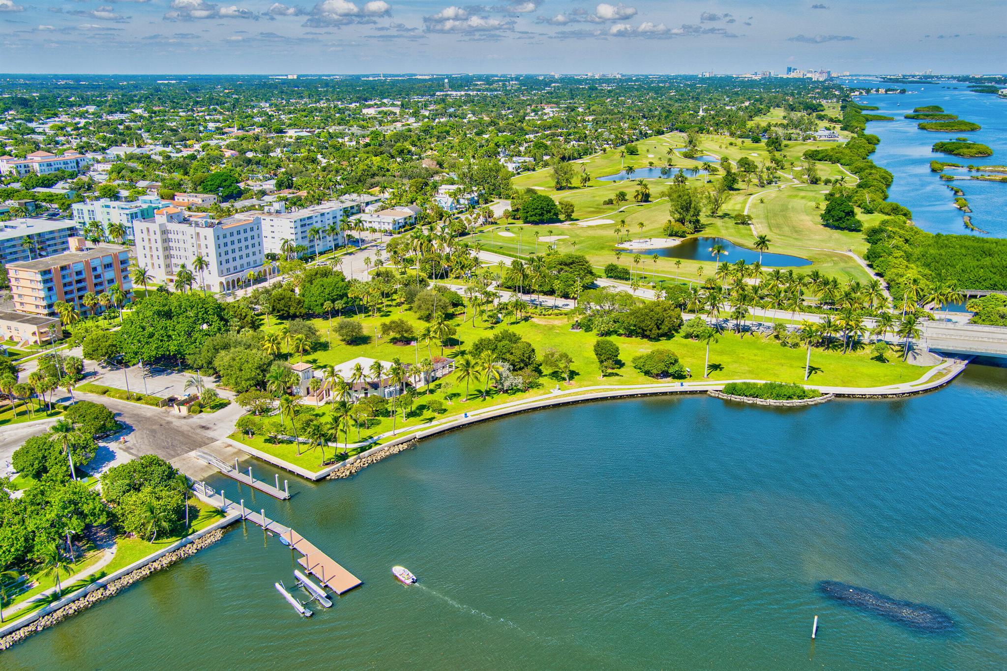 LAKE WORTH TOWN OF - Residential Lease