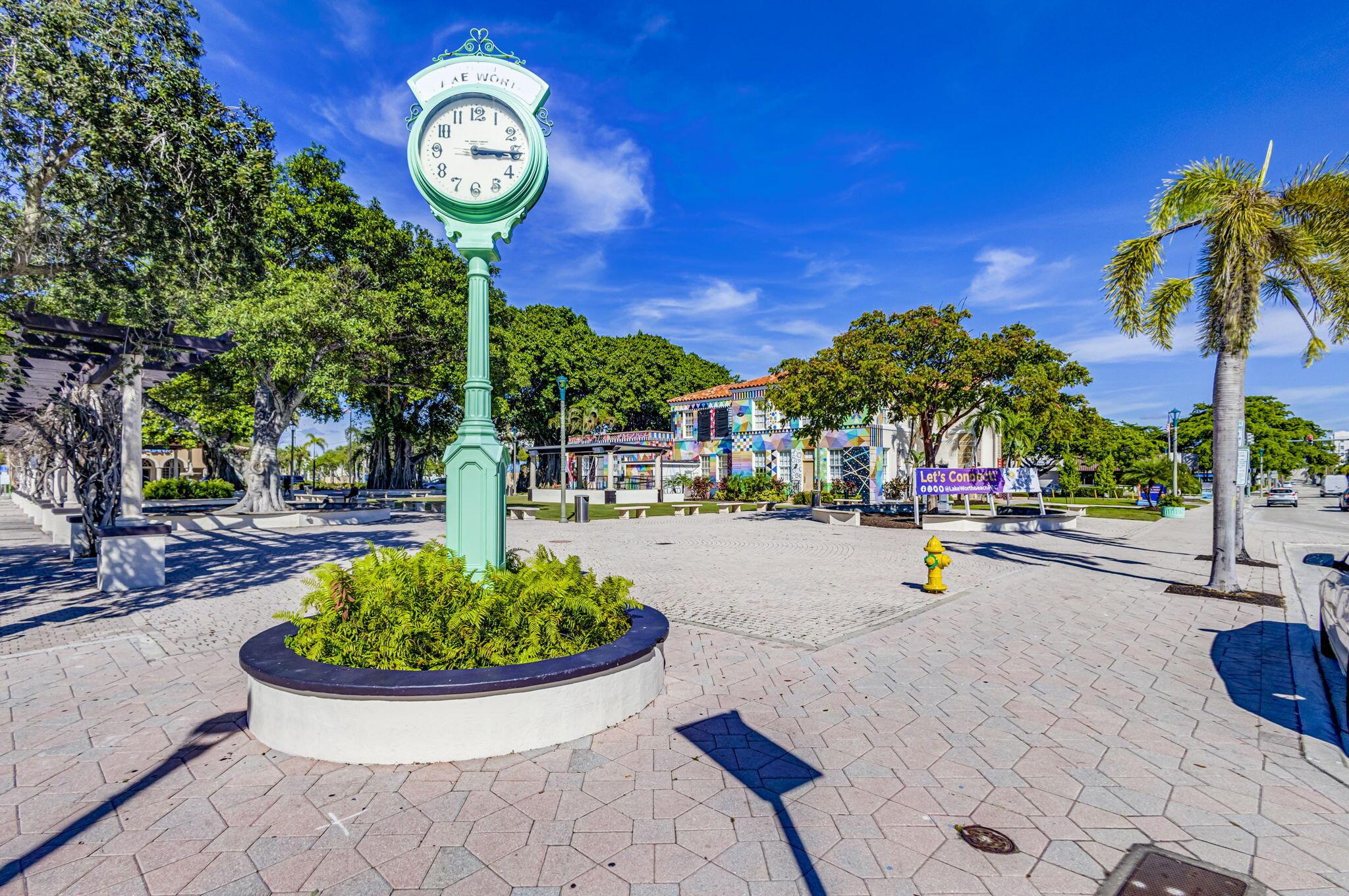 LAKE WORTH TOWN OF - Residential Lease