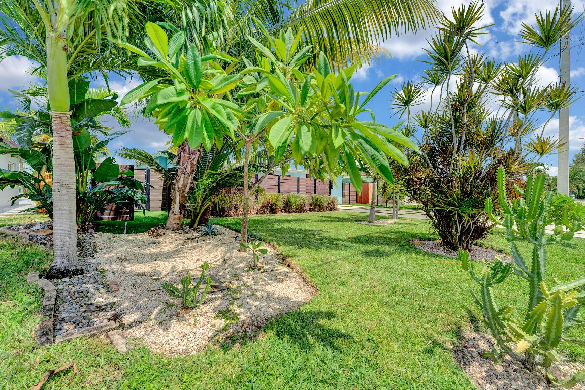 POMPANO ISLES - Residential Lease