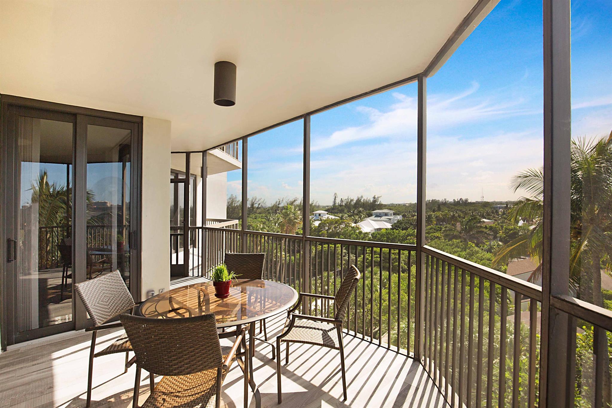 OCEAN CLUB CONDO - Residential Lease