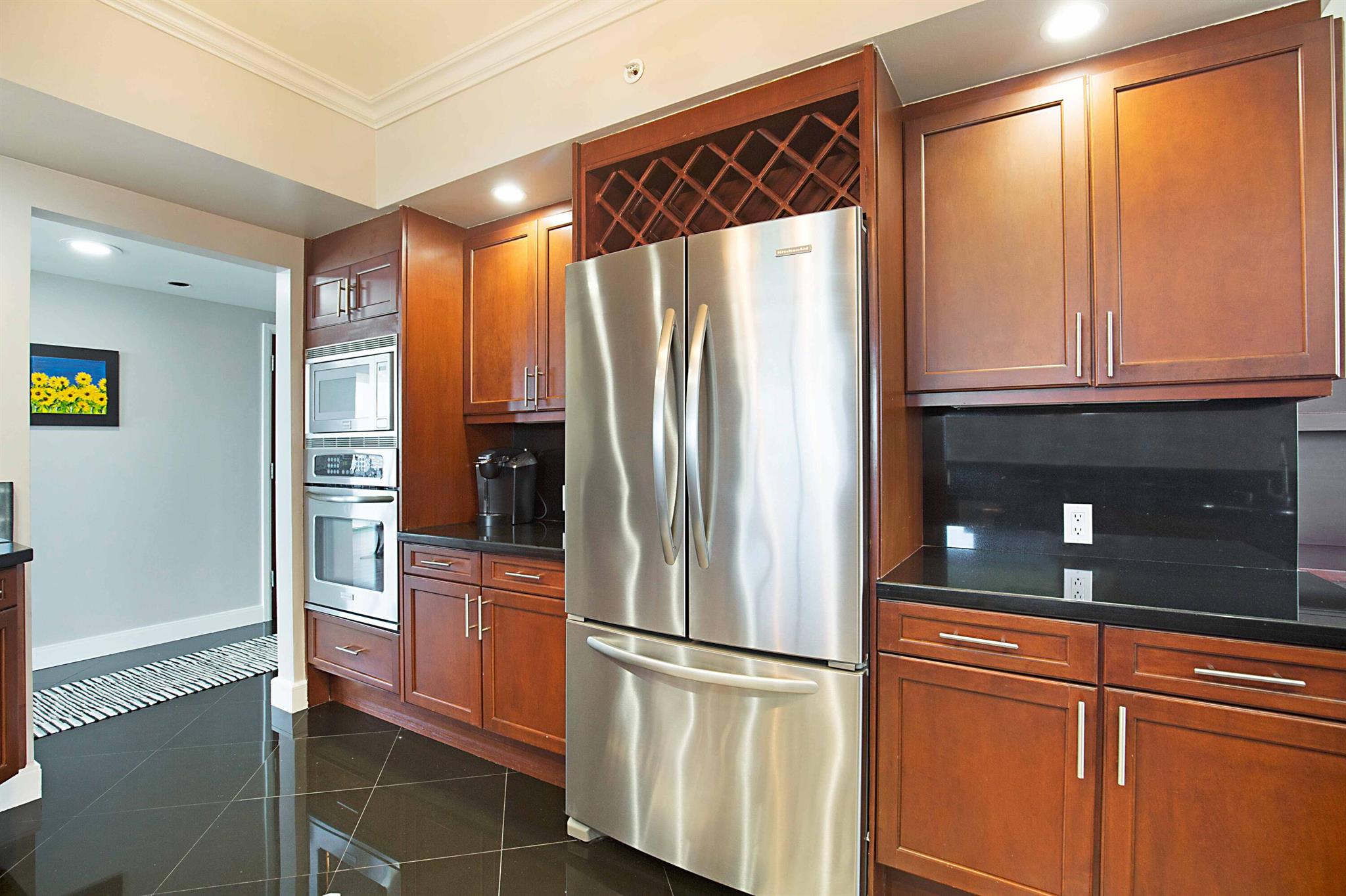 OCEAN CLUB CONDO - Residential Lease