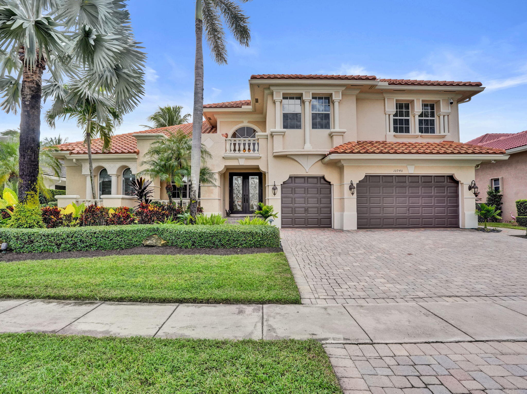 10940 HAWKS VISTA Street