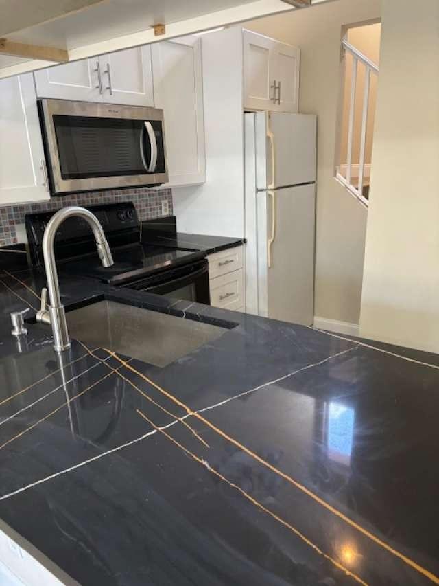 Napoli Gardens At Coral S - Residential Lease
